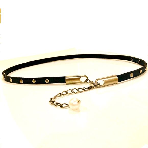 Faux leather dark brown belt with pearl bead - Picture 2 of 8